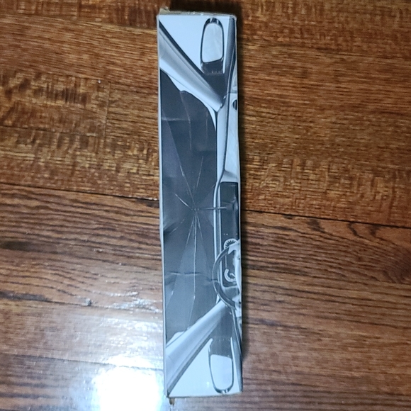 Brellashade for car - Picture 3 of 3